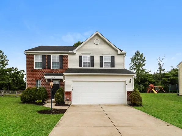 4562 Vista Meadows Dr, Batavia, OH 45103