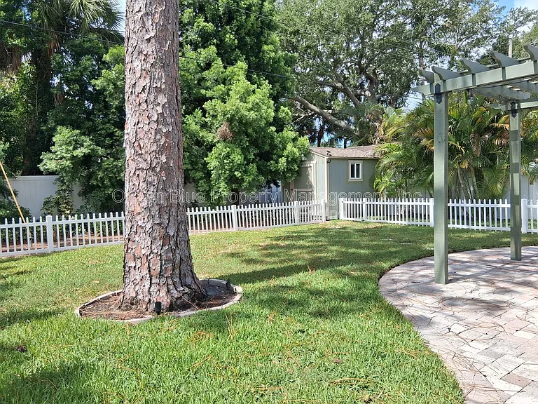 3906 W Vasconia St — Photo 32