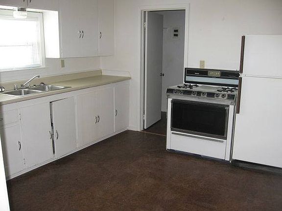4th image of 612 N 13th St
