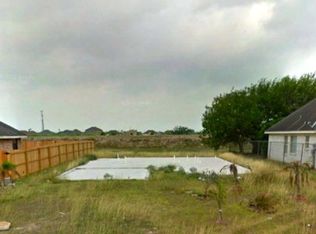 406 Las Palmas Ave, Hidalgo, TX 78557