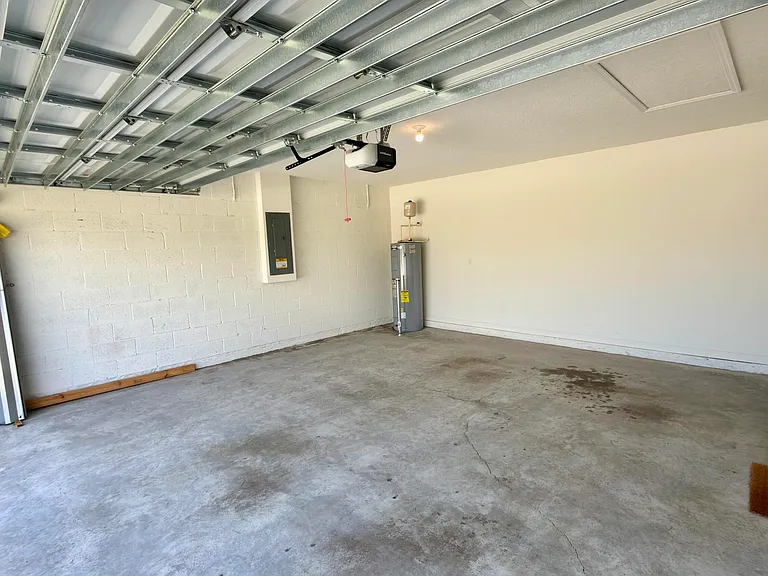 6446 NW Polly Ct — Photo 18