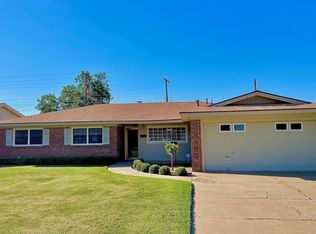 2115 69th St, Lubbock, TX 79412