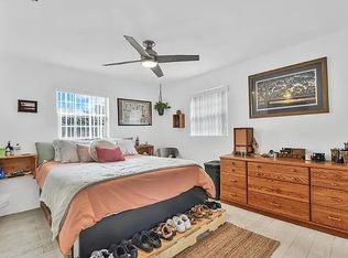 1820 McKinley St, Hollywood, FL 33020