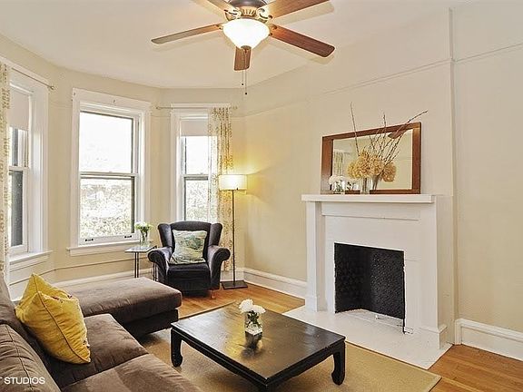 5th image of 6256 N Wayne Ave #2S