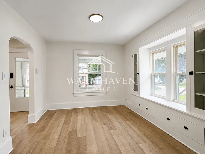 2137 12th St SW — Photo 4