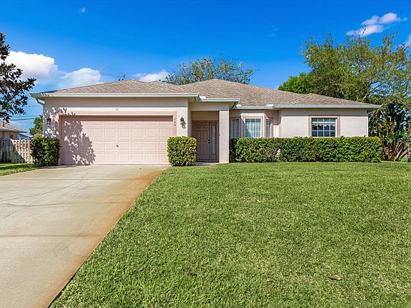 4th image of 104 Pelican Island Pl