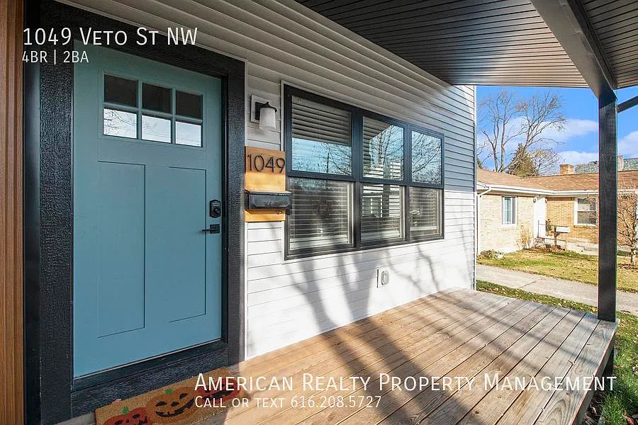 4 bed, 1360 sqft, $2,650 — Photo 3