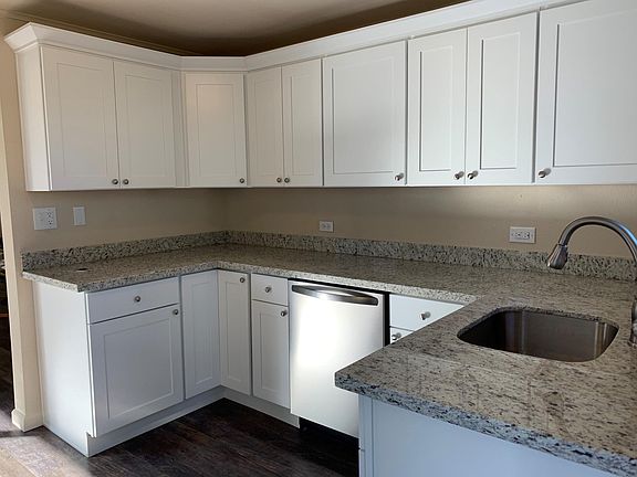 Beautifully remodeled kitchen