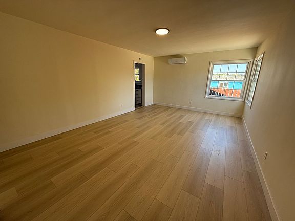 2nd image of 6356-6360 Brooklyn Ave #6358