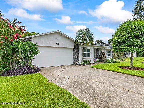 3rd image of 822 Berkshire Dr