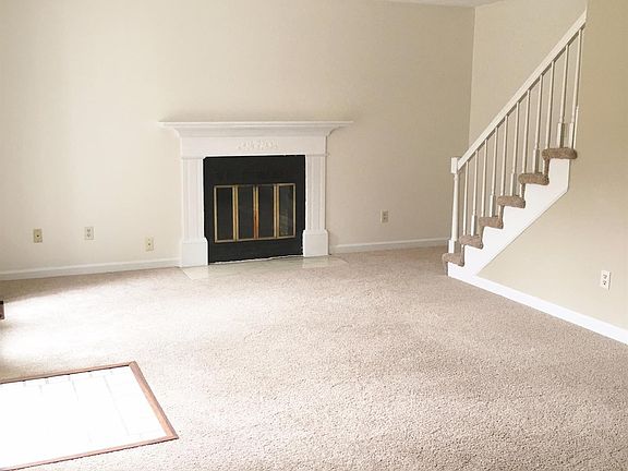 5th image of 2908 Alydar Ct APT C