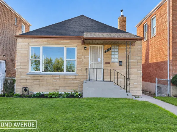 619 E 100th St, Chicago, IL 60628