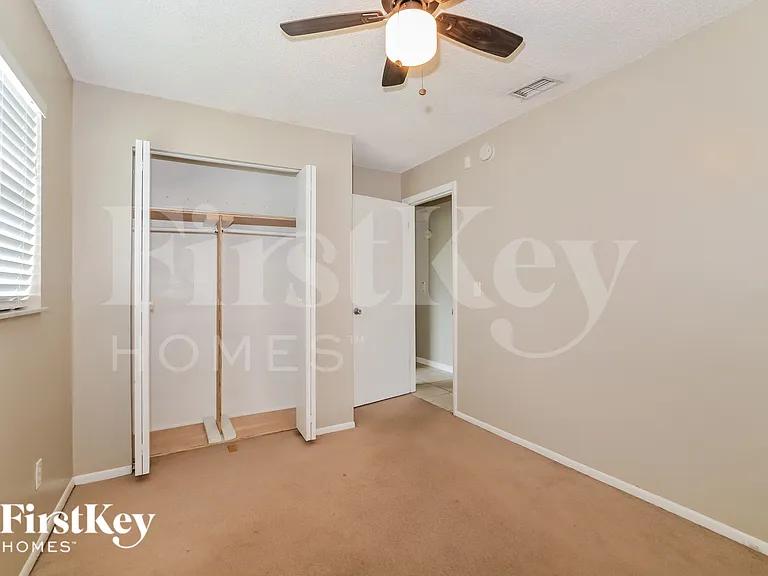 660 Flagler Dr — Photo 14