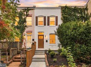 1373 K St SE, Washington, DC 20003