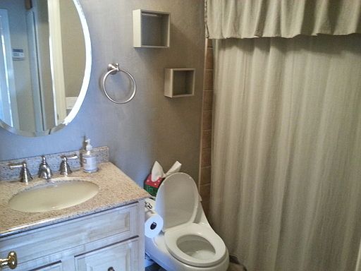 4th image of 7970 Port Royale Dr