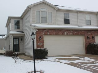 1227 Heron Dr, Normal, IL 61761