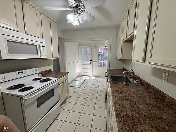 5th image of 4702 N Capitol Ave