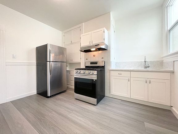 4th image of 234 Collins St