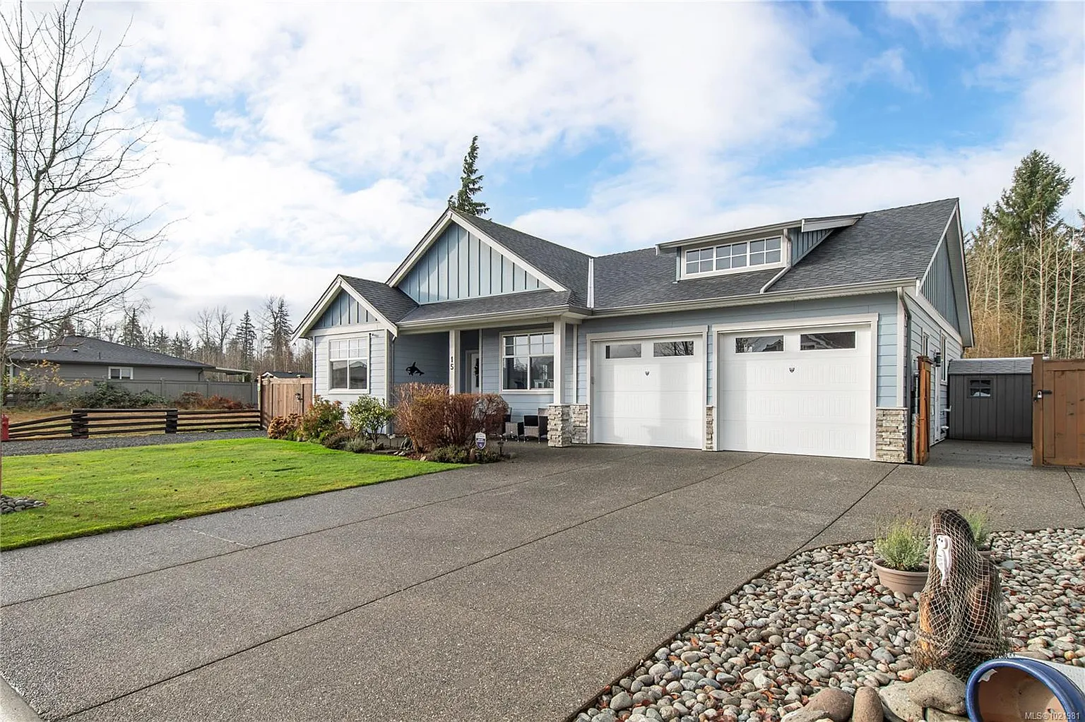 15 Nikola Rd photo 1