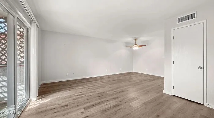 4211 E Palm Ln #202 — Photo 35