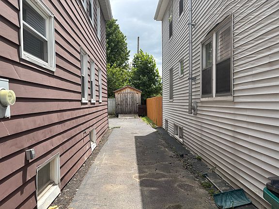 2nd image of 39 Kimmel Ave #2