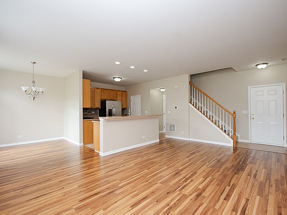 5th image of 1902 Cobblestone Dr