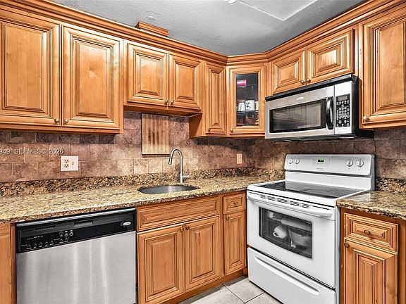 5th image of 3270 NW 104th Ave #3270