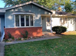 425 N 9th St, Carlisle, IA 50047