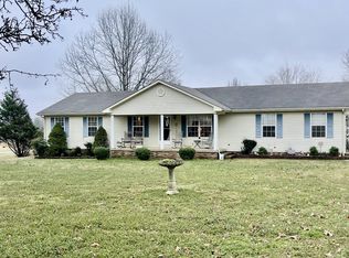 522 W Point Rd, Lawrenceburg, TN 38464