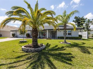 4 Clearview Ct S, Palm Coast, FL 32137