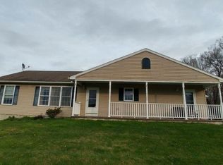 132 Oswald Rd, Lenhartsville, PA 19534