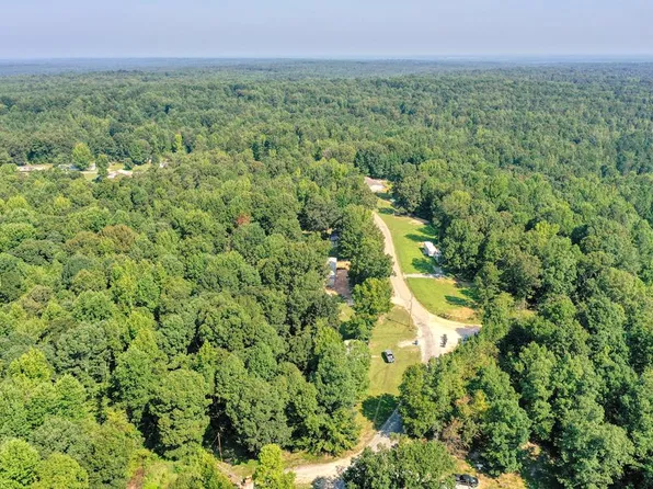 456 Lisa Ln, Huntingdon, TN 38344