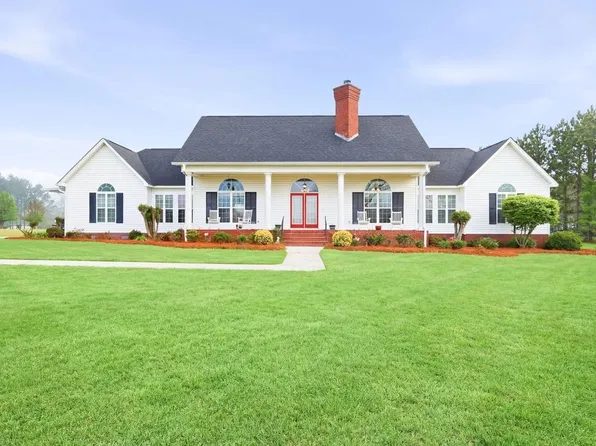 521 Ten Mile Rd, Fitzgerald, GA 31750