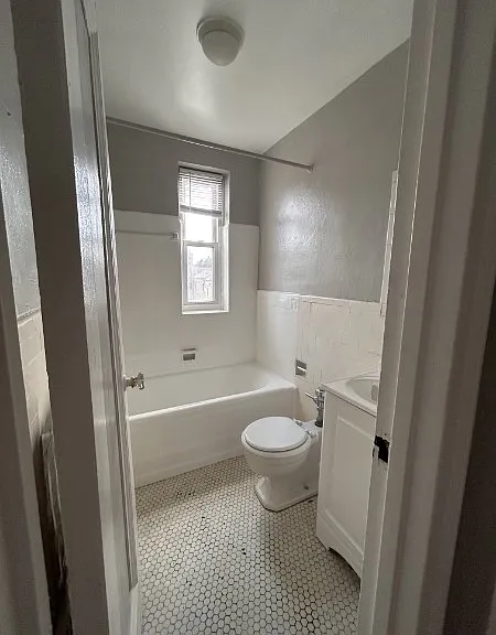 49 Prospect St #306 — Photo 3
