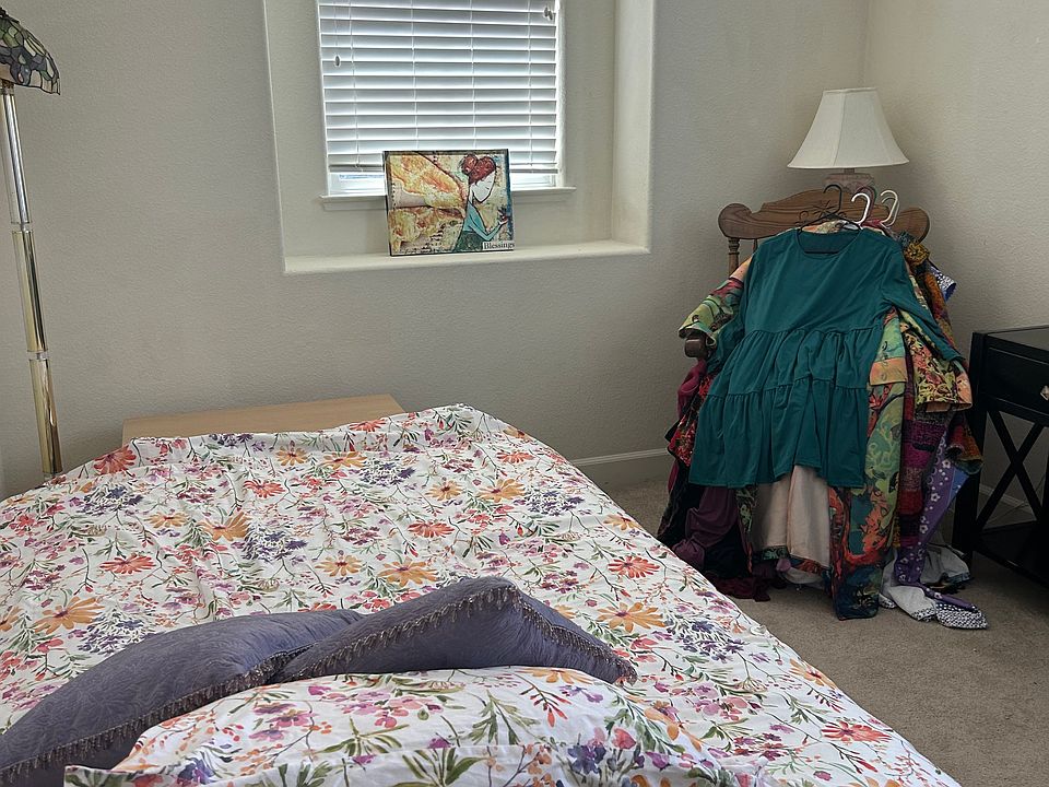 Furnished bedroom or not your choice