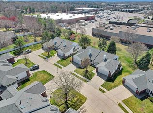 5625 Harmony Ct, Lincoln, NE 68516