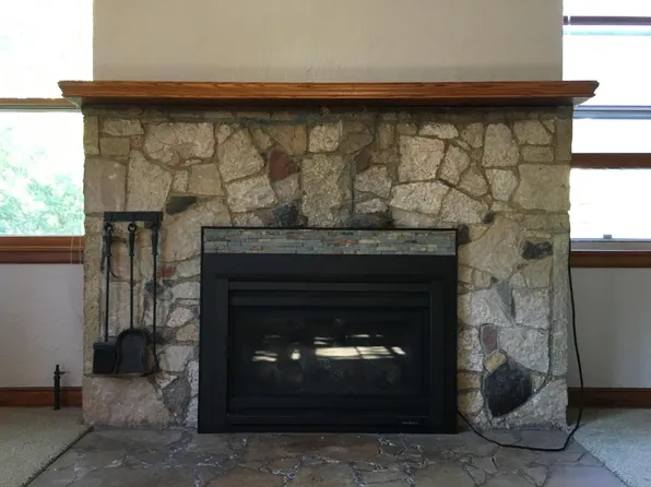 887 23rd Ave SE, Minneapolis, MN 55414