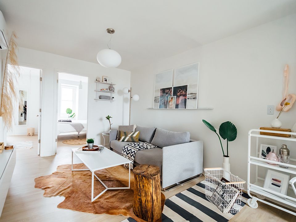 1st image of 49A Jewett Ave #3