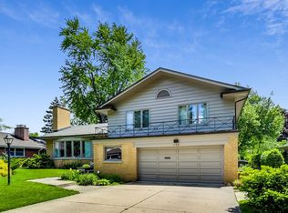 505 S Na Wa Ta Ave, Mount Prospect, IL 60056
