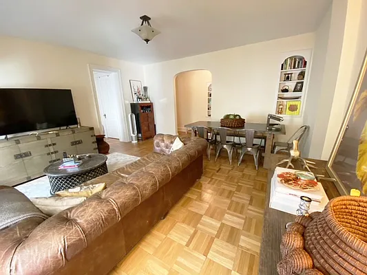 Rented by Maria Buncick Fine Properties, LLC | media 14