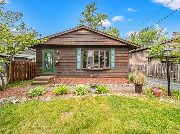 5460 Coronada Dr, Mentor On The Lake, OH 44060