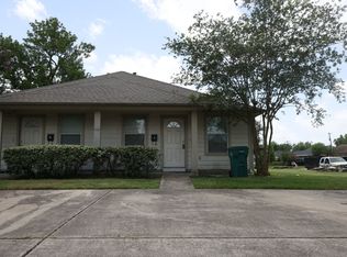 402 Trichelle St #A, Pasadena, TX 77506