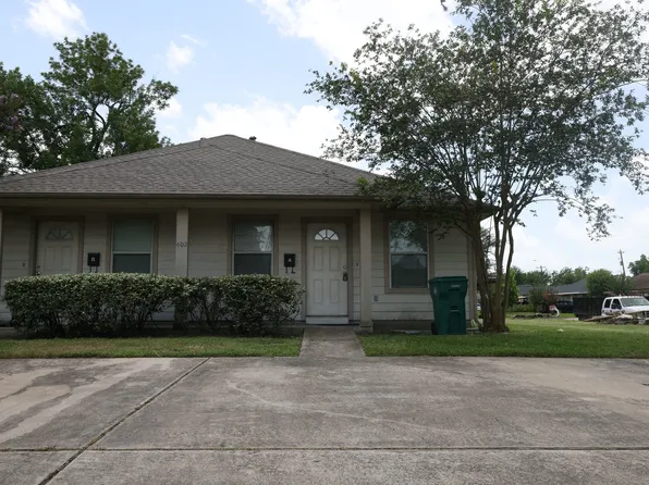 402 Trichelle St #B, Pasadena, TX 77506
