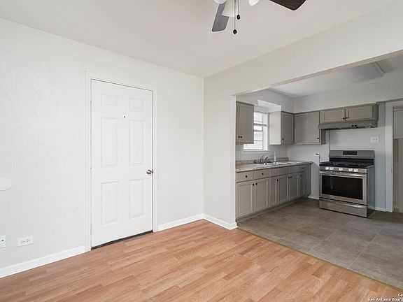 4th image of 200 AVIATION AVE