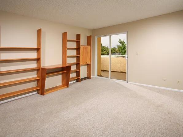7800 N Topanga Canyon Blvd Unit 213, Canoga Park, CA 91304