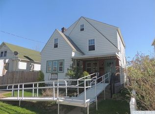 3 Oakwood Blvd, Hudson, NY 12534
