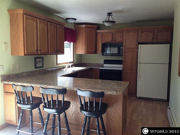 2nd image of 609 Sourdough St