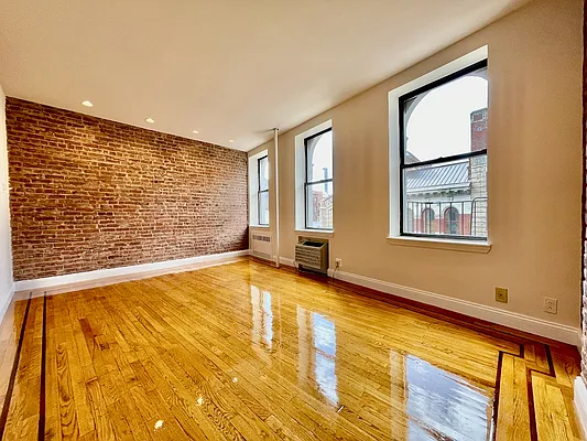 Rented by J & L Holding Corporation | media 1