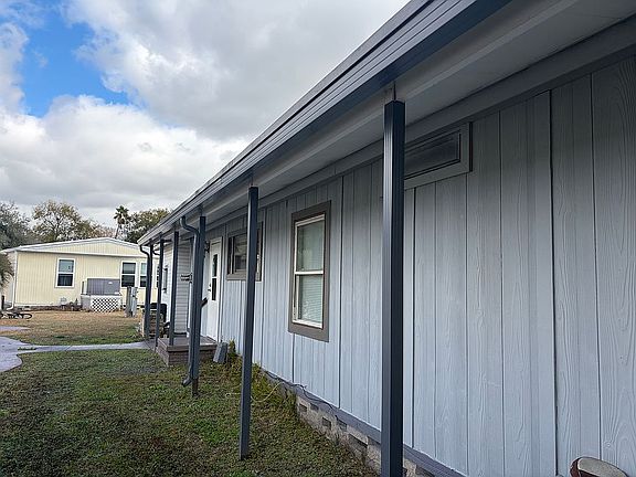 3rd image of 34448 Countryside Dr