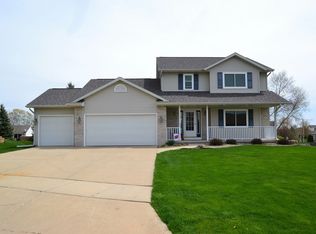 803 Nash Ln, Deforest, WI 53532